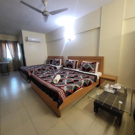 Hotel Rooms Dha Karachi Exterior foto