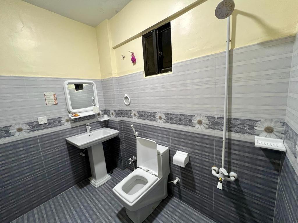 Hotel Rooms Dha Karachi Exterior foto