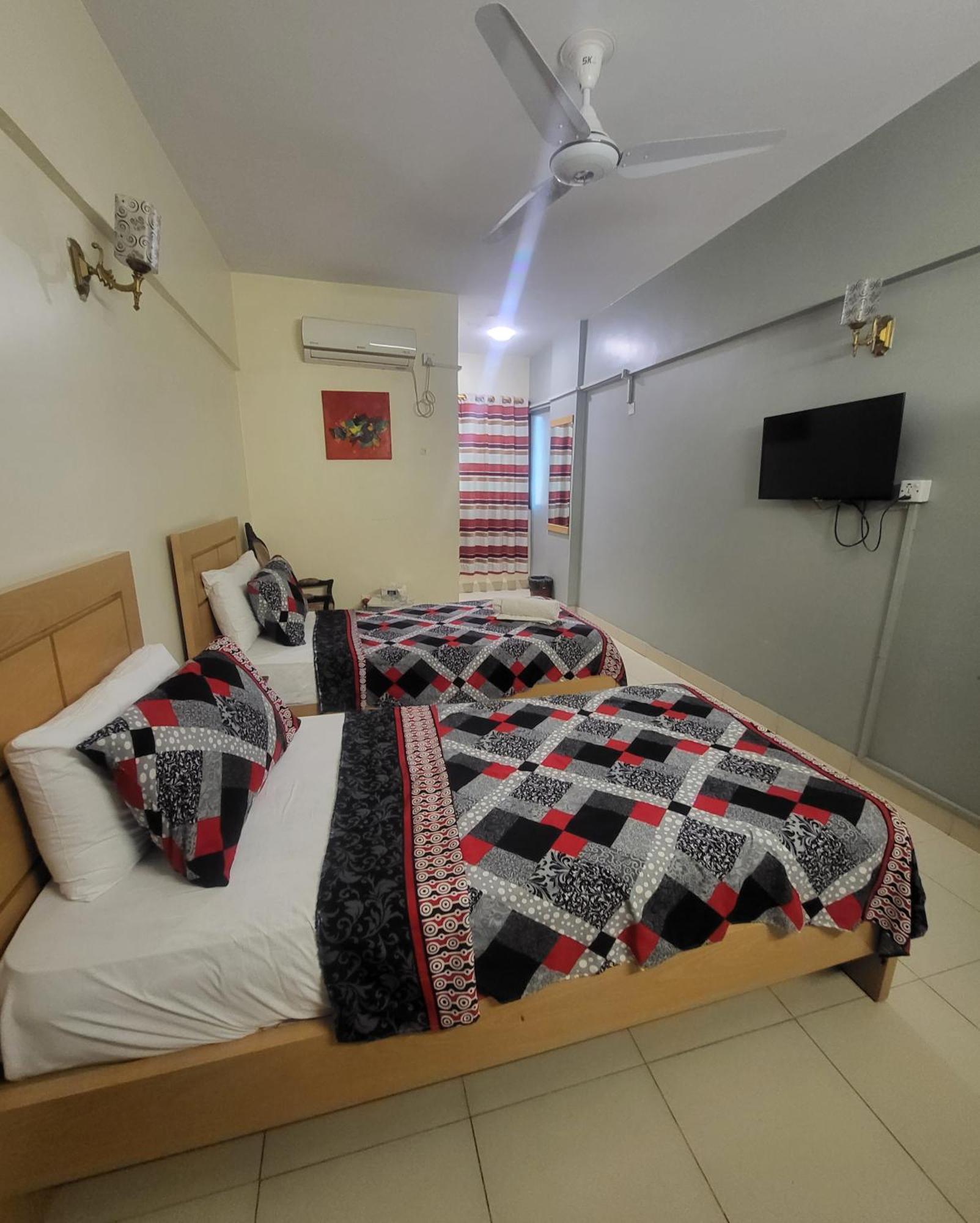 Hotel Rooms Dha Karachi Exterior foto