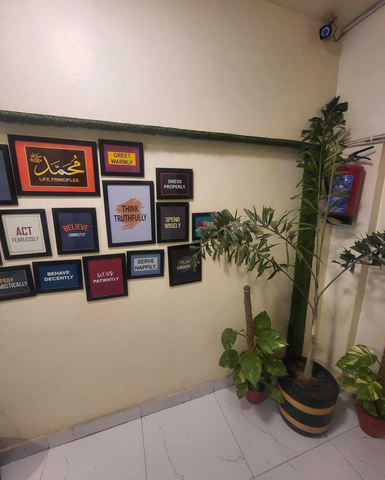 Hotel Rooms Dha Karachi Exterior foto