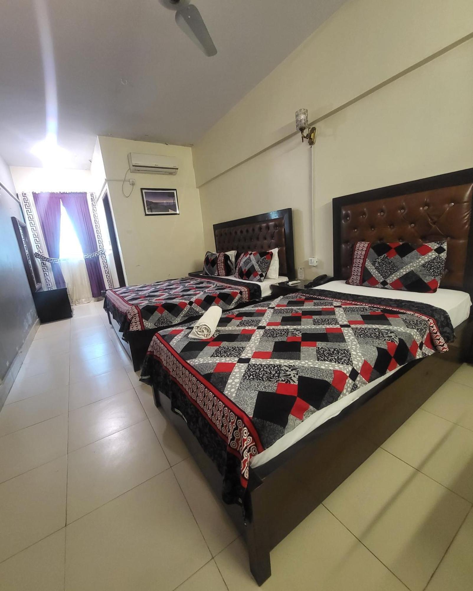 Hotel Rooms Dha Karachi Exterior foto